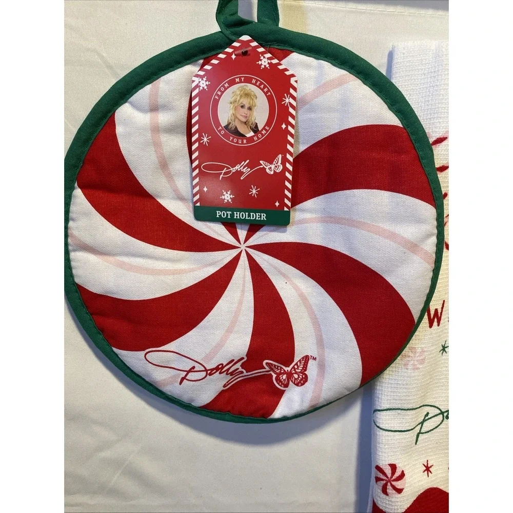 Dolly Parton Holiday NEW Dish Towel And Pot Holder‎